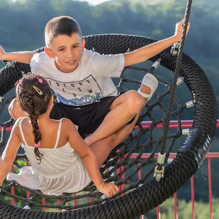 Hotell Du Col D'osquich