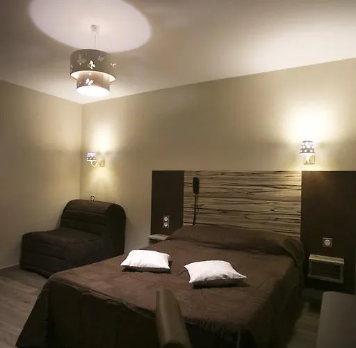 Hotel Logis Du Col D'osquich 2*