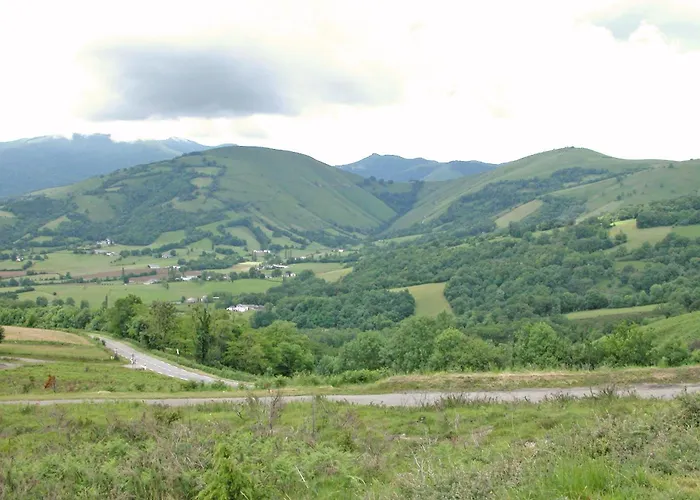 Hotel Logis Du Col D'osquich 2*