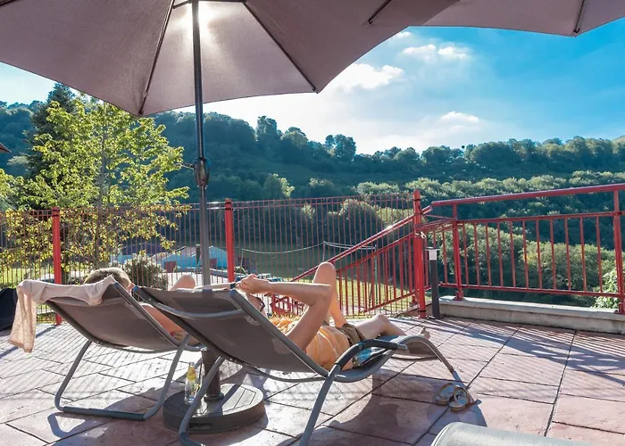 Logis Du Col D'osquich فندق